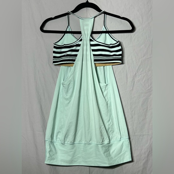 Lululemon No Limit Tank Top - Picture 2 of 4